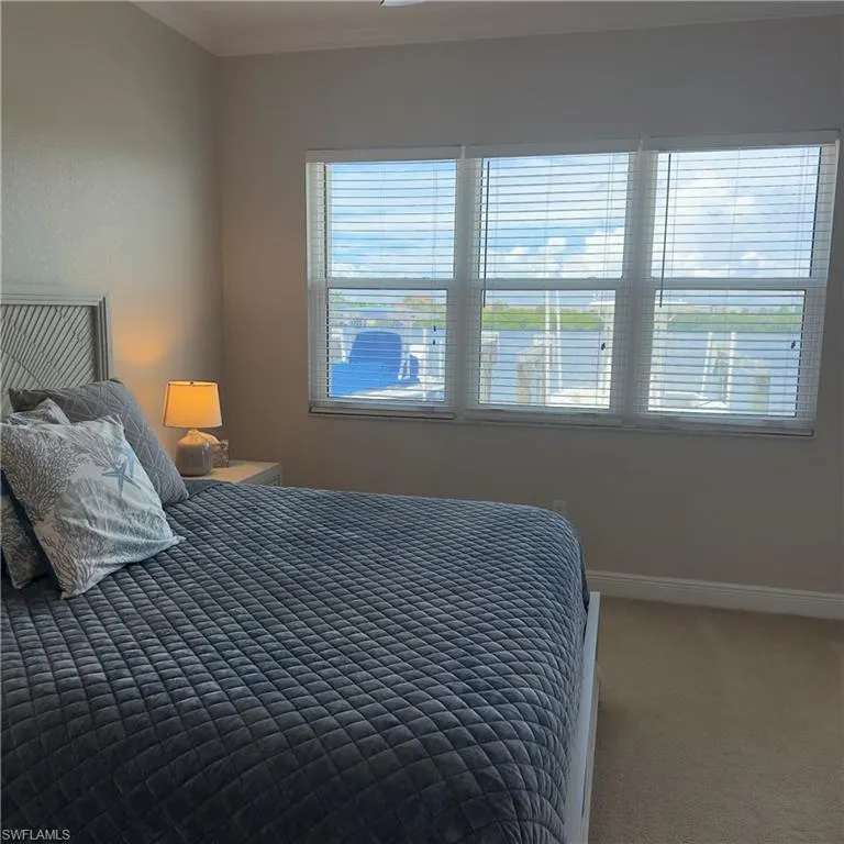 182 Shadroe Cove Circle #802 Cape Coral, FL 33991
