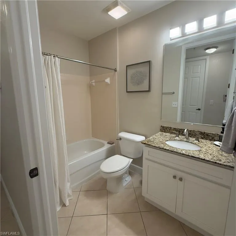182 Shadroe Cove Circle #802 Cape Coral, FL 33991