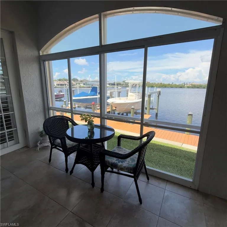 182 Shadroe Cove Circle #802 Cape Coral, FL 33991