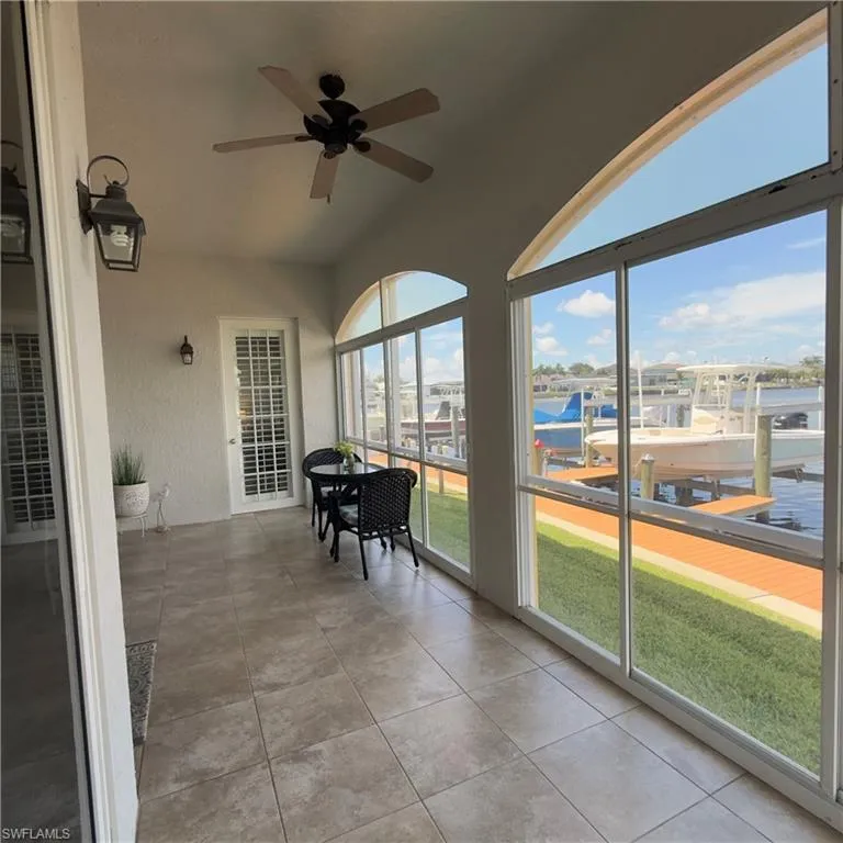 182 Shadroe Cove Circle #802 Cape Coral, FL 33991