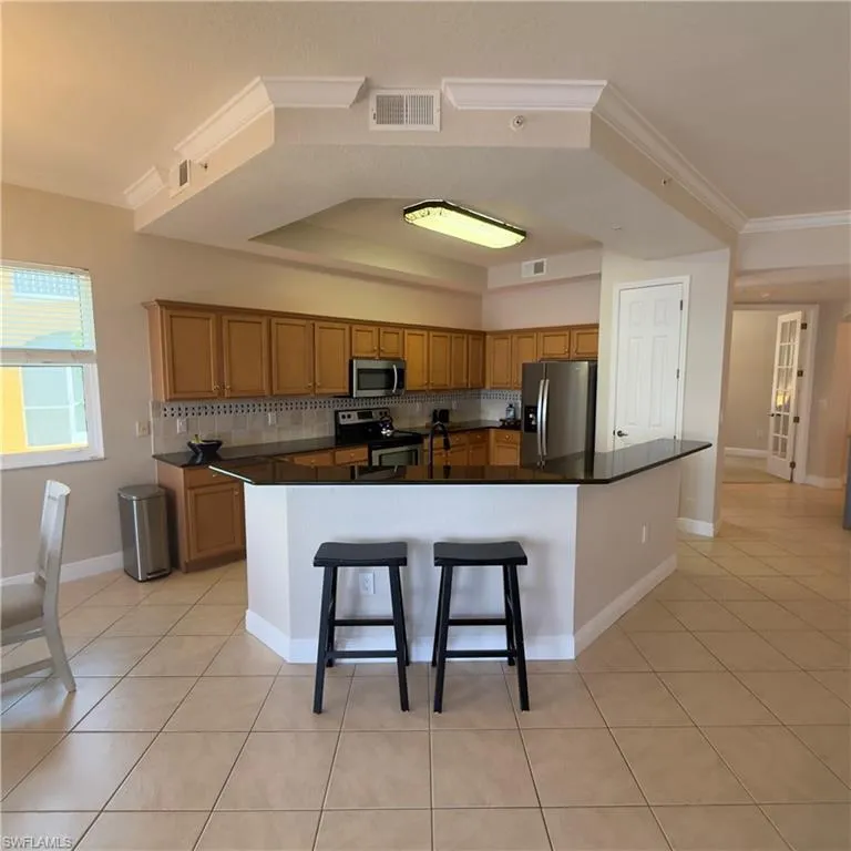 182 Shadroe Cove Circle #802 Cape Coral, FL 33991
