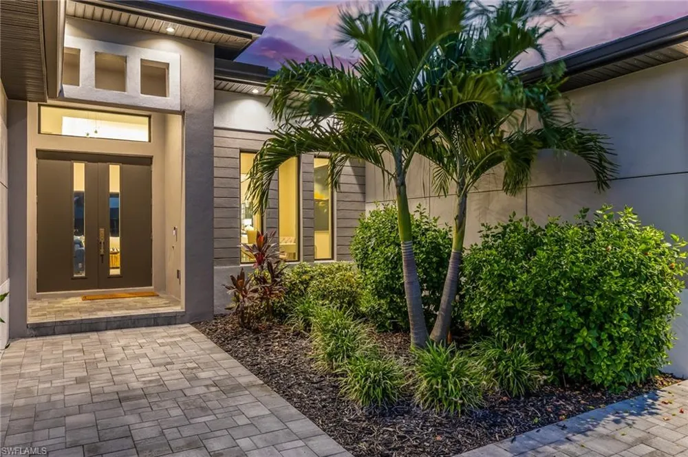 154 SW 49th Street Cape Coral, FL 33914