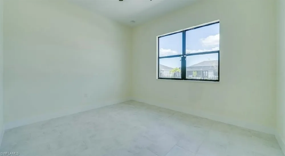 3614 SW 3 STREET Cape Coral, FL 33991