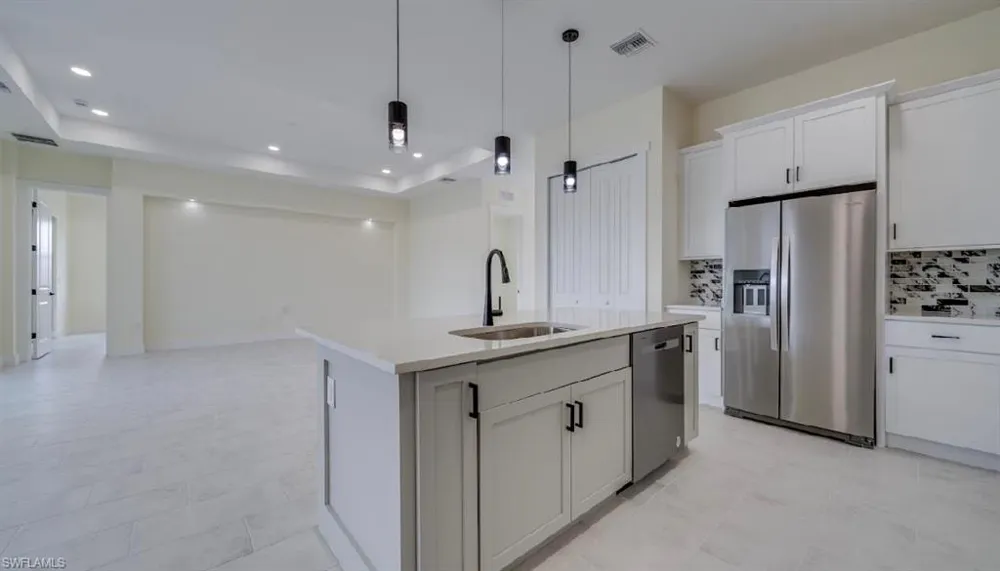 3614 SW 3 STREET Cape Coral, FL 33991