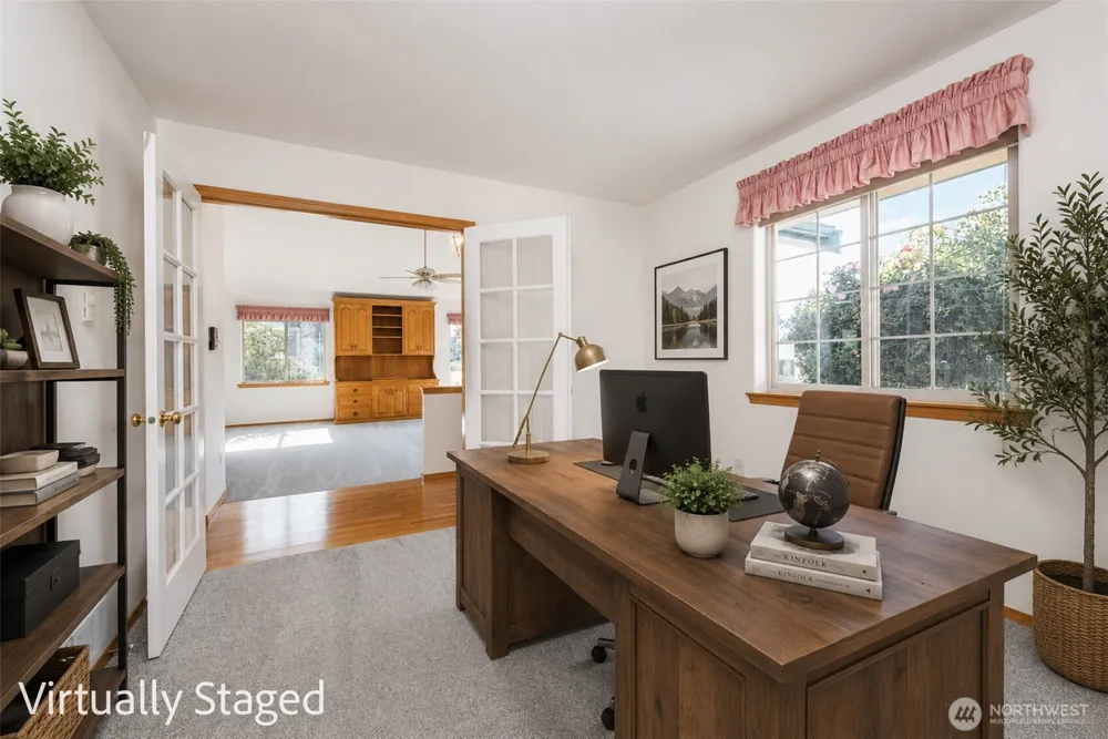 100 Bay View St Sequim, WA 98382