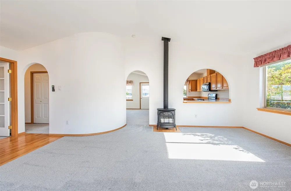 100 Bay View St Sequim, WA 98382