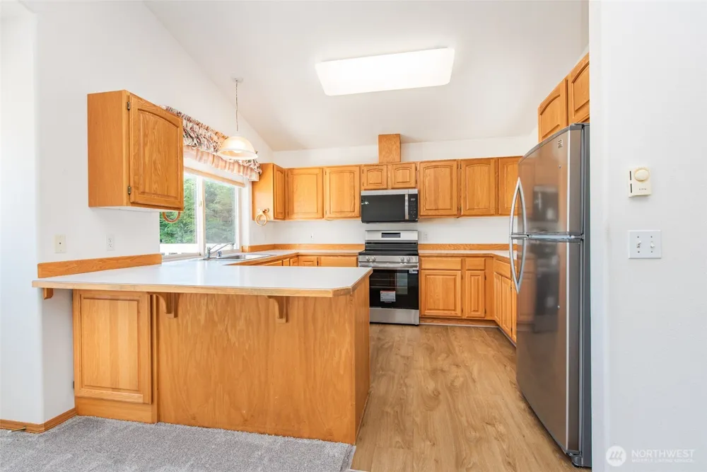 100 Bay View St Sequim, WA 98382