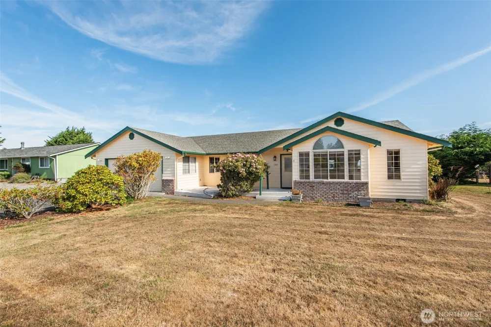 100 Bay View St Sequim, WA 98382