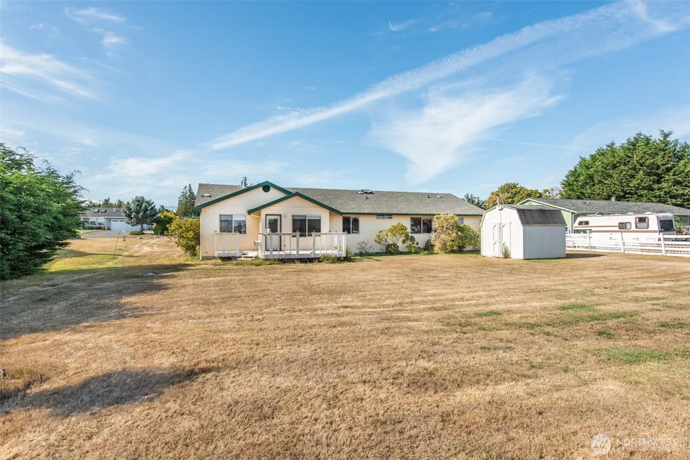 100 Bay View St Sequim, WA 98382