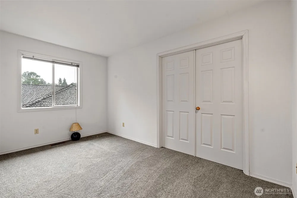 4639 SW 328TH PLACE Federal Way, WA 98023