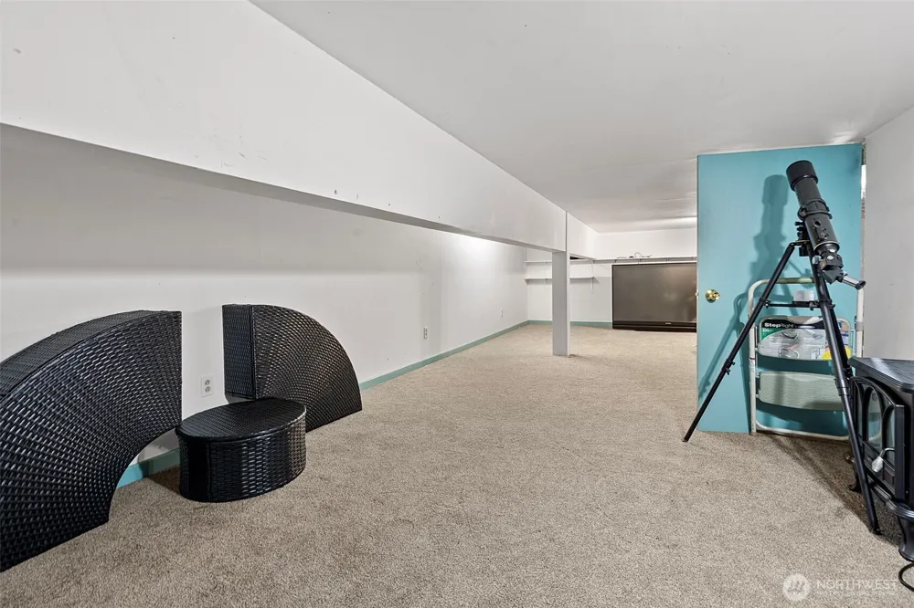 4639 SW 328TH PLACE Federal Way, WA 98023
