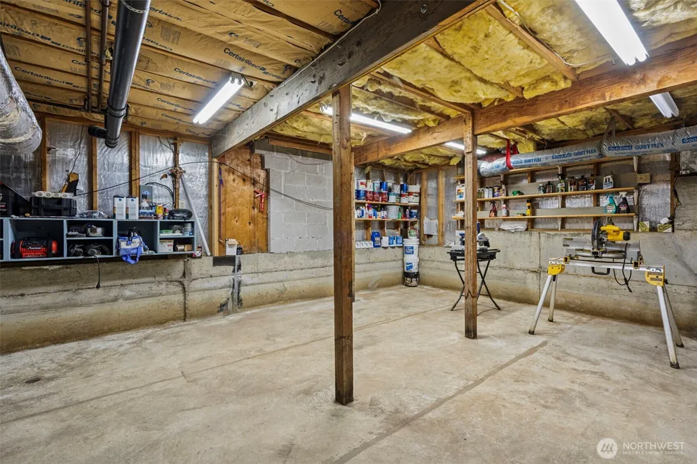 4639 SW 328TH PLACE Federal Way, WA 98023