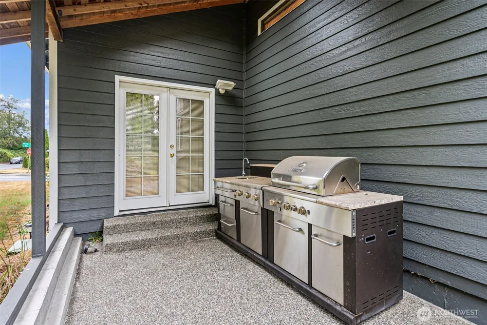 4639 SW 328TH PLACE Federal Way, WA 98023