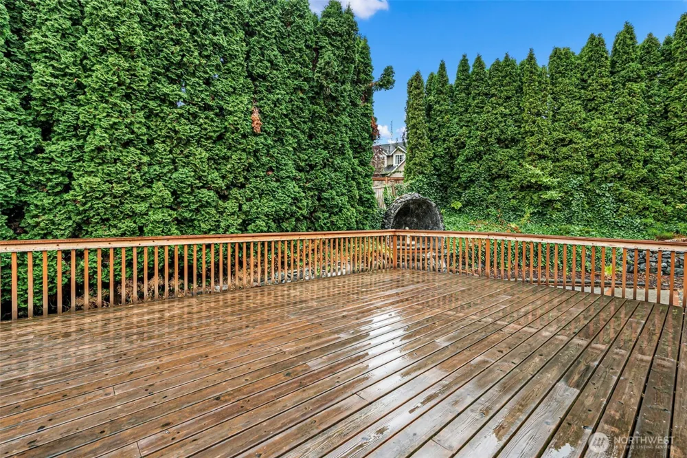 4639 SW 328TH PLACE Federal Way, WA 98023