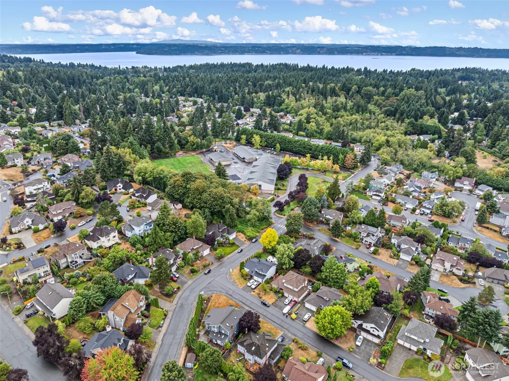 4639 SW 328TH PLACE Federal Way, WA 98023