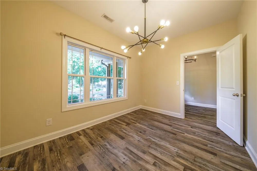 5758 Ironwood Drive Snow Camp, NC 27349