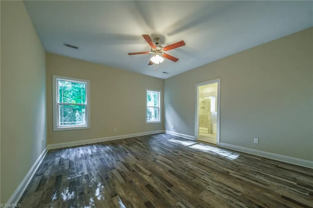 5758 Ironwood Drive Snow Camp, NC 27349