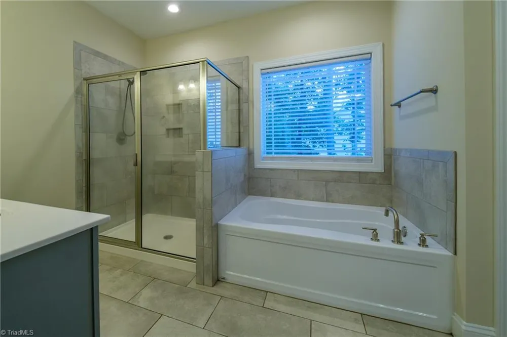 5758 Ironwood Drive Snow Camp, NC 27349