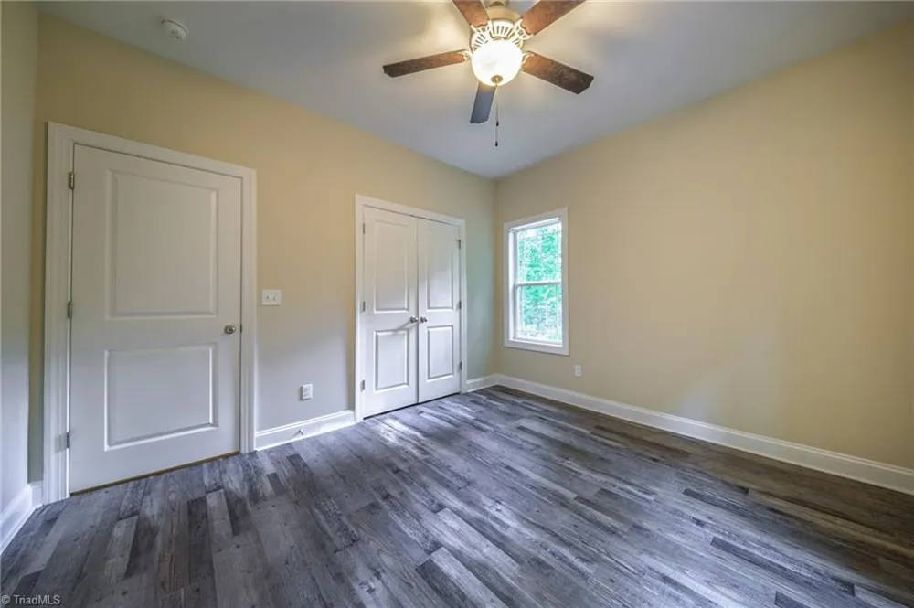 5758 Ironwood Drive Snow Camp, NC 27349