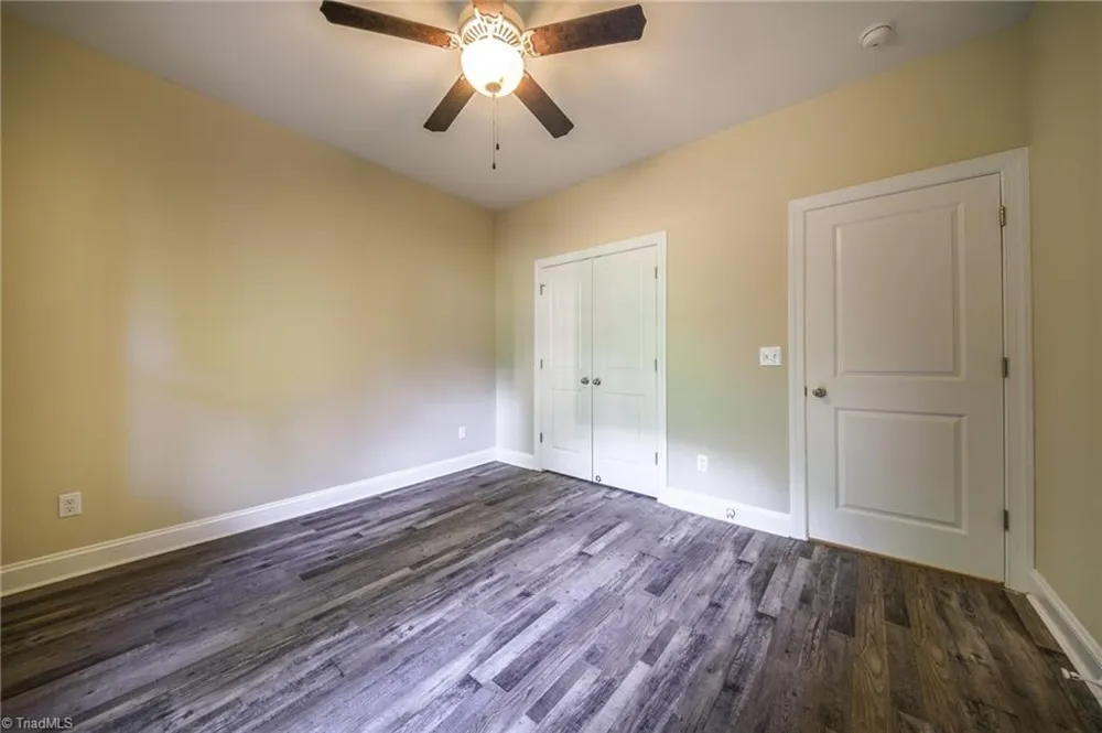 5758 Ironwood Drive Snow Camp, NC 27349