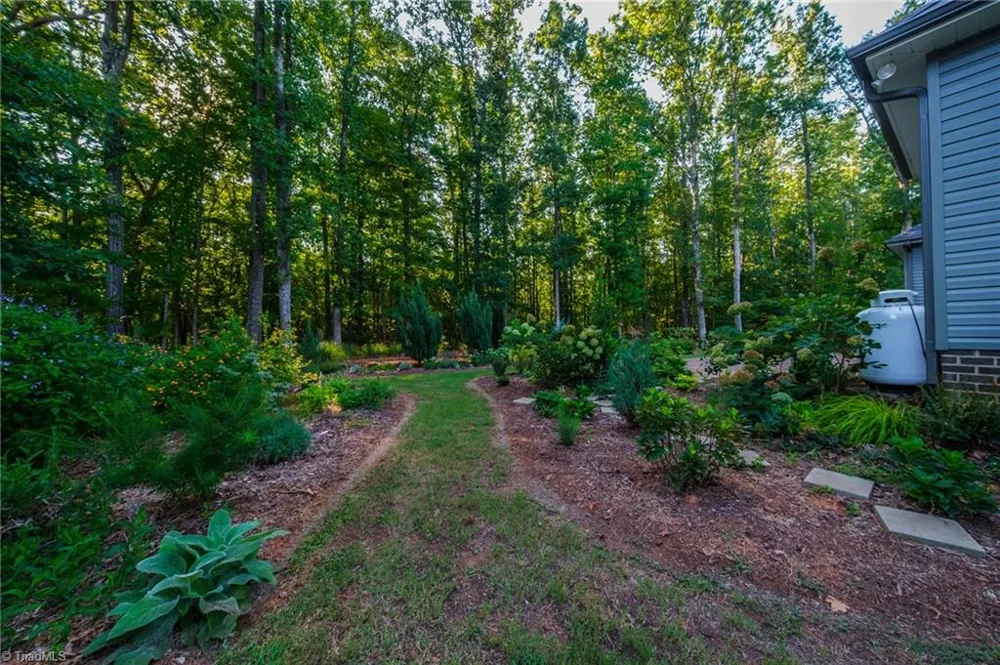 5758 Ironwood Drive Snow Camp, NC 27349
