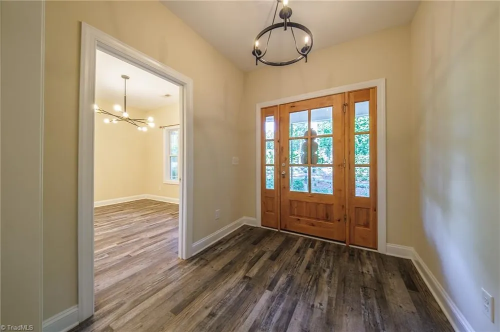 5758 Ironwood Drive Snow Camp, NC 27349