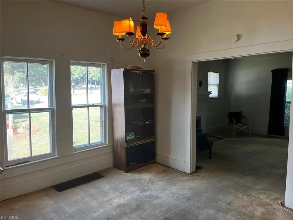 207 Summit Street Walnut Cove, NC 27052