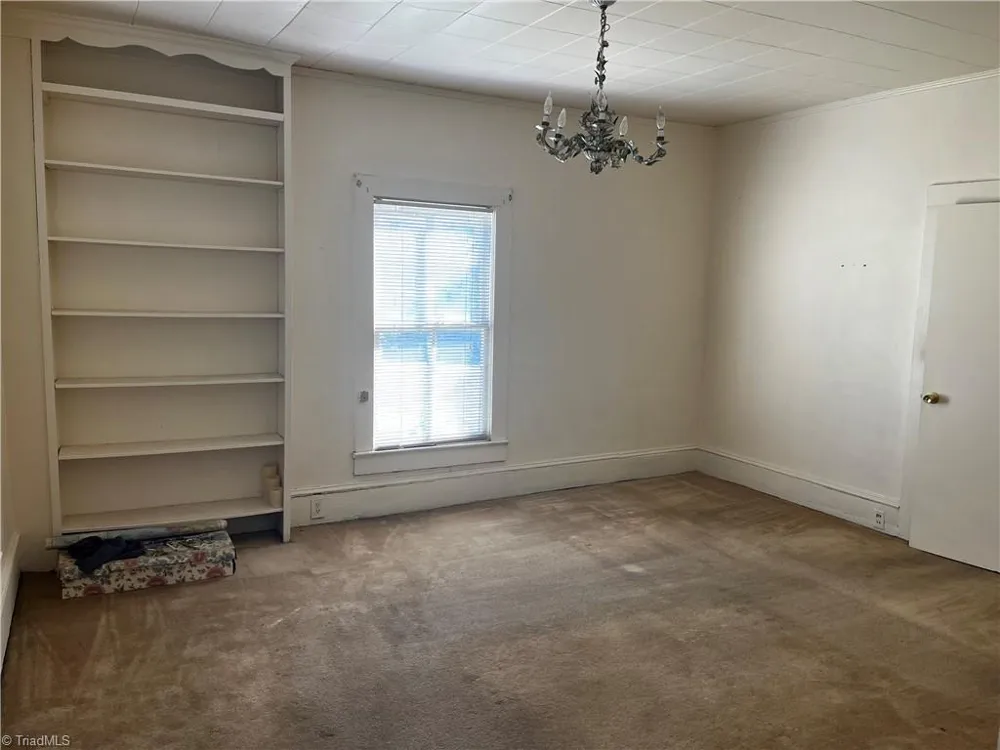 207 Summit Street Walnut Cove, NC 27052
