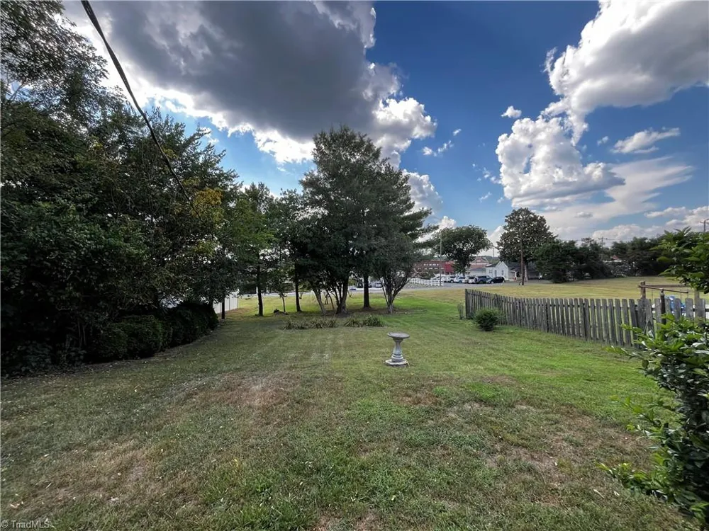 207 Summit Street Walnut Cove, NC 27052