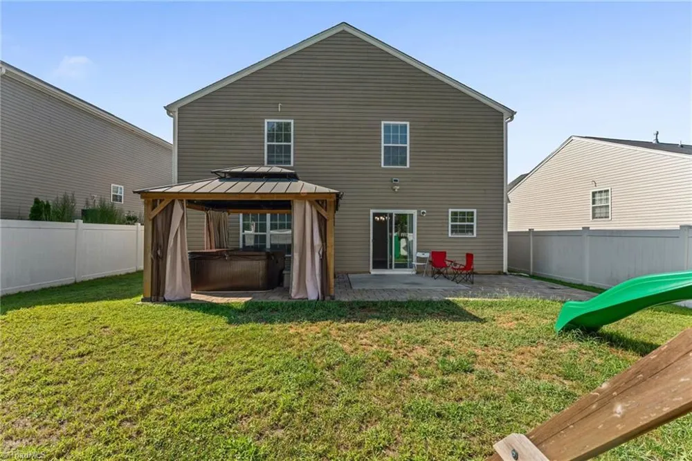 6777 Capstone Court Rural Hall, NC 27045
