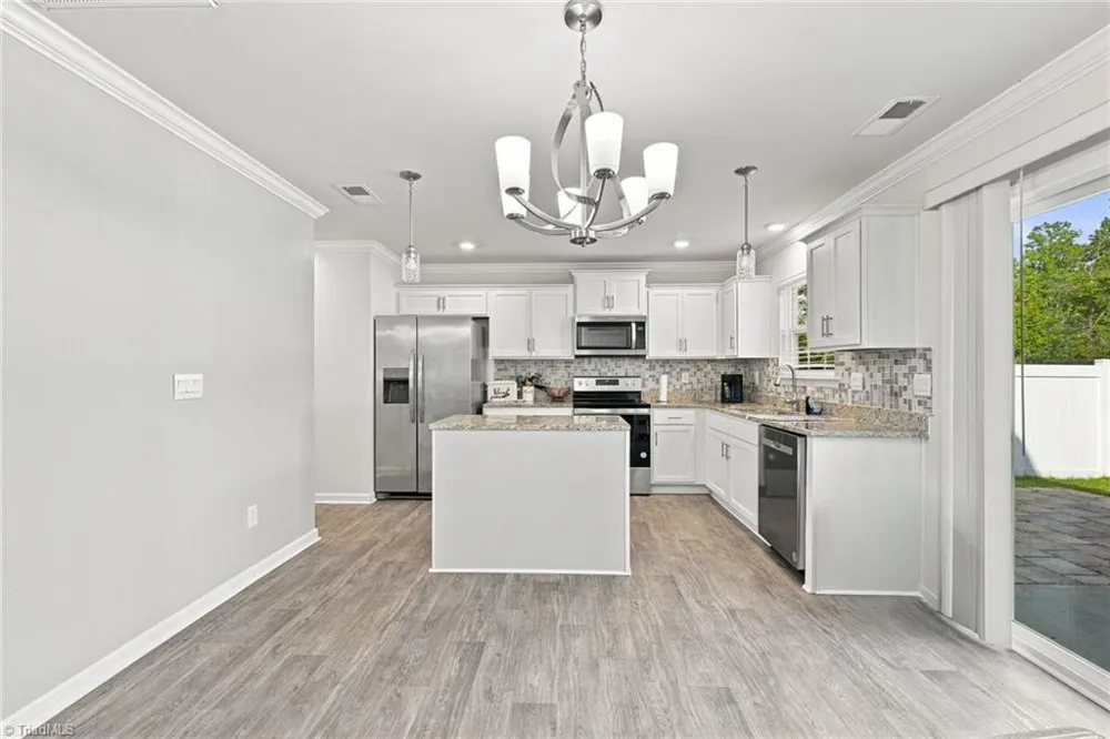 6777 Capstone Court Rural Hall, NC 27045