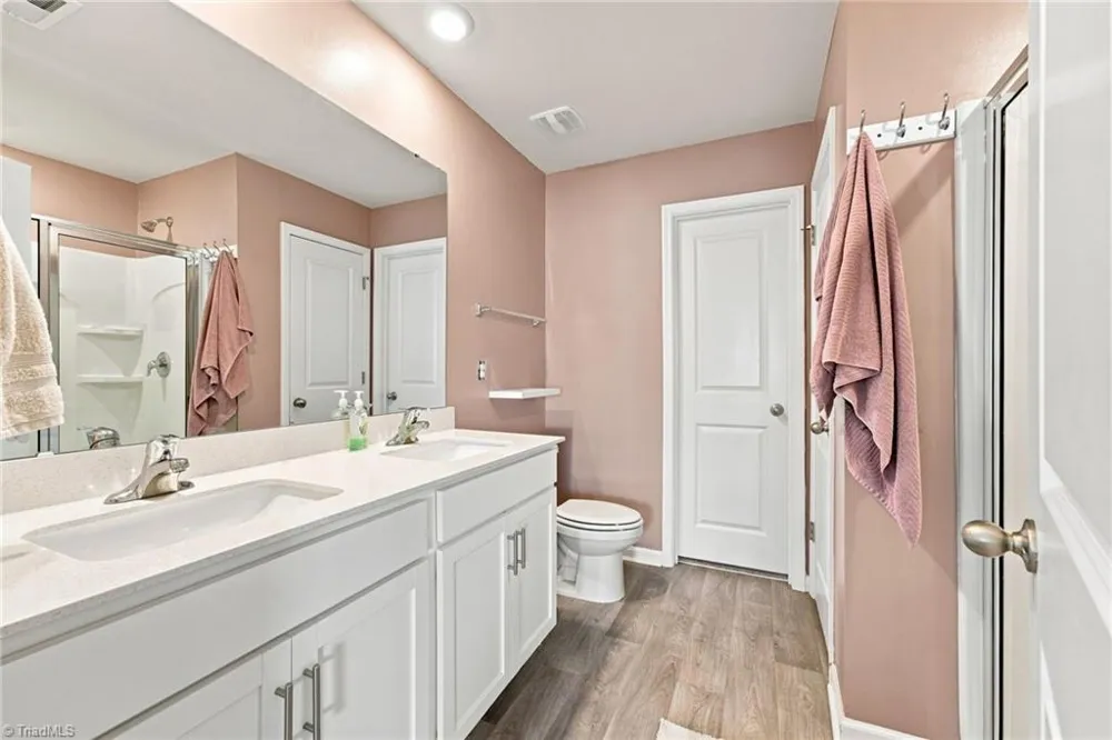 6777 Capstone Court Rural Hall, NC 27045