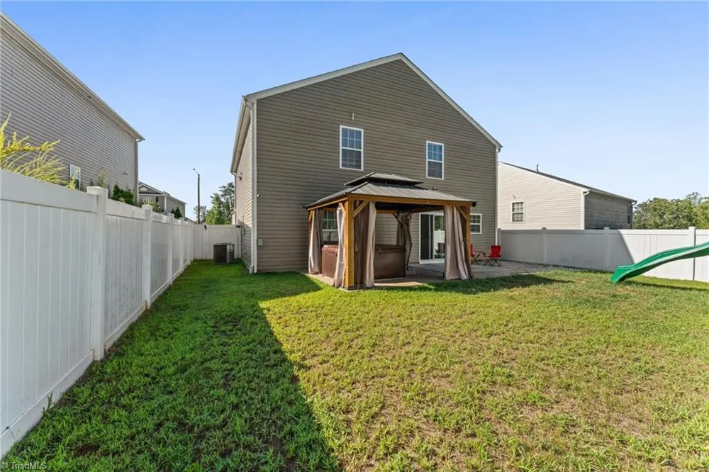 6777 Capstone Court Rural Hall, NC 27045