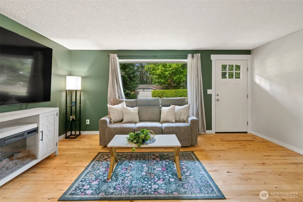 3965 Celeste Court SE Port Orchard, WA 98366