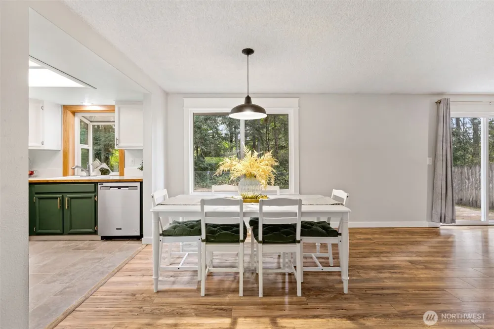 3965 Celeste Court SE Port Orchard, WA 98366