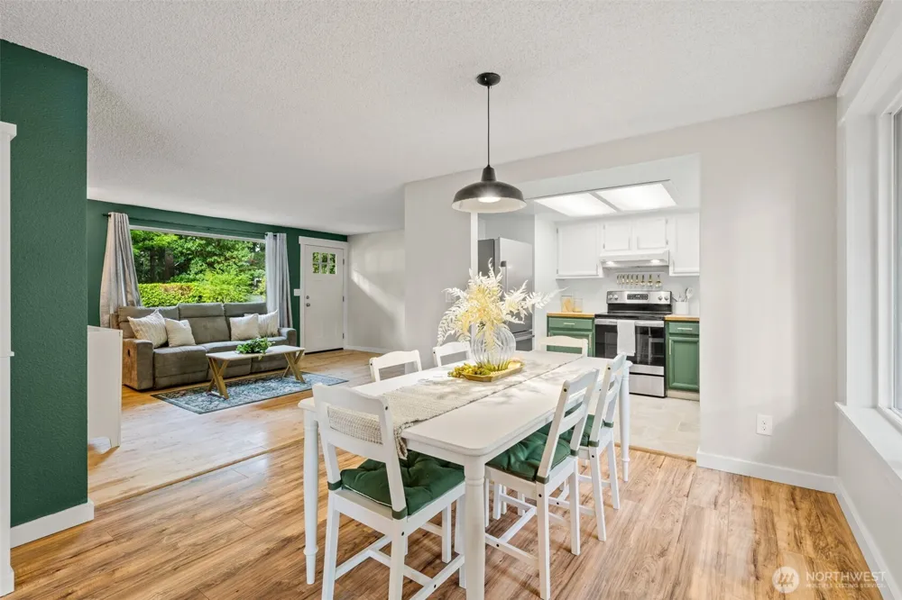 3965 Celeste Court SE Port Orchard, WA 98366