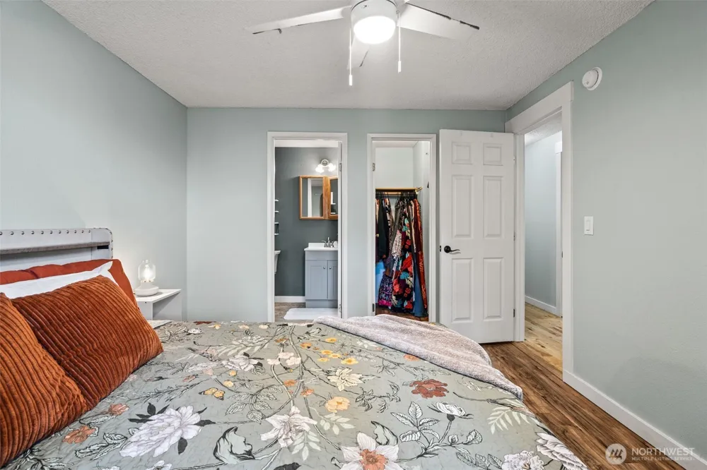 3965 Celeste Court SE Port Orchard, WA 98366