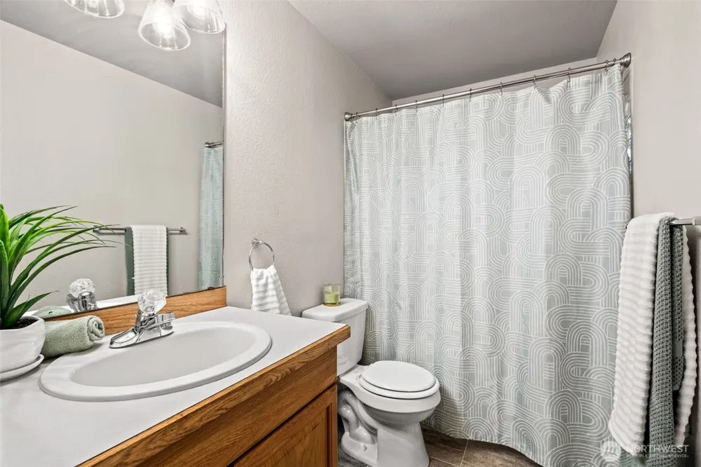 3965 Celeste Court SE Port Orchard, WA 98366