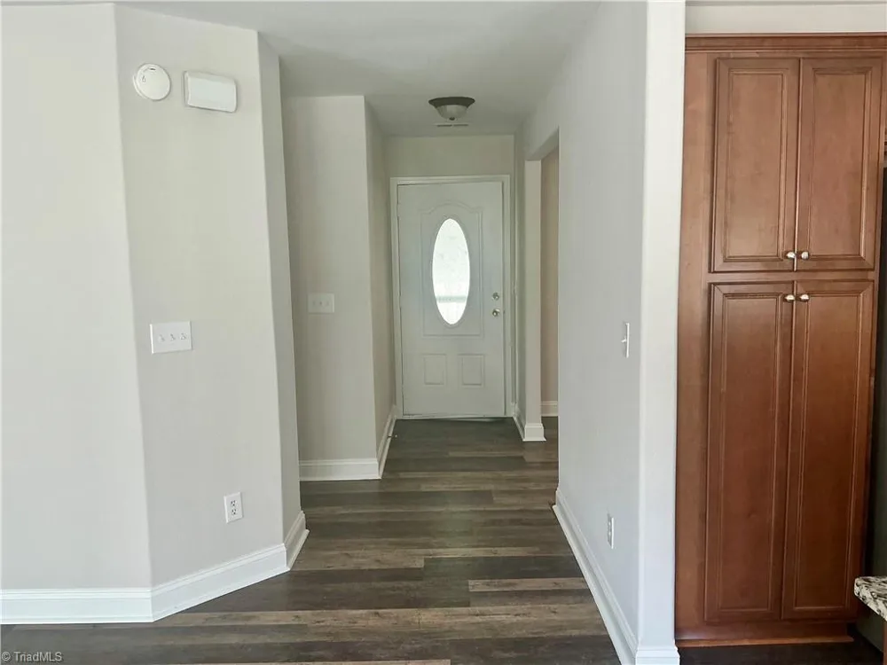 4981 Brian Center Lane Winston-Salem, NC 27106