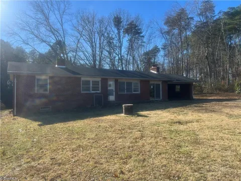 180 Cedar Lane