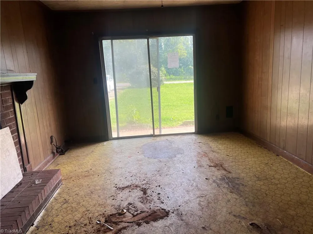180 Cedar Lane Reidsville, NC 27320