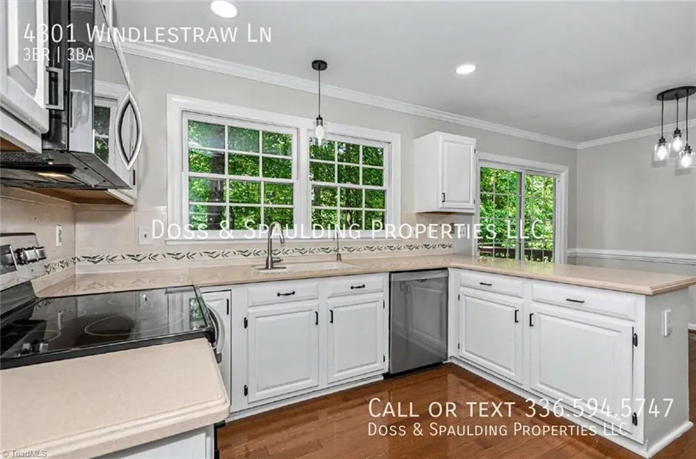 4301 Windlestraw Lane Greensboro, NC 27410