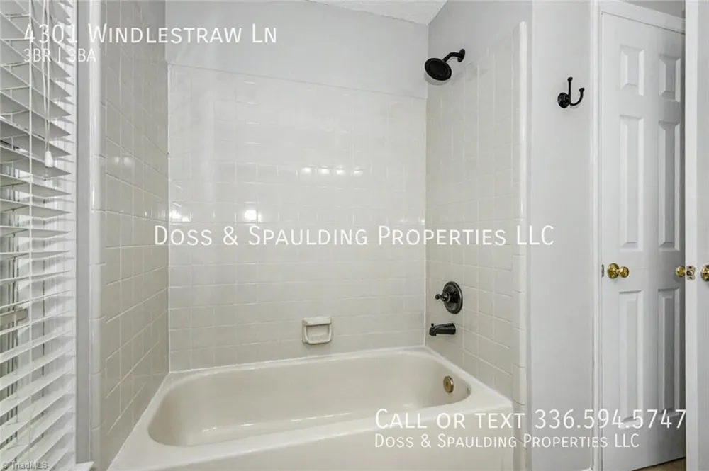 4301 Windlestraw Lane Greensboro, NC 27410