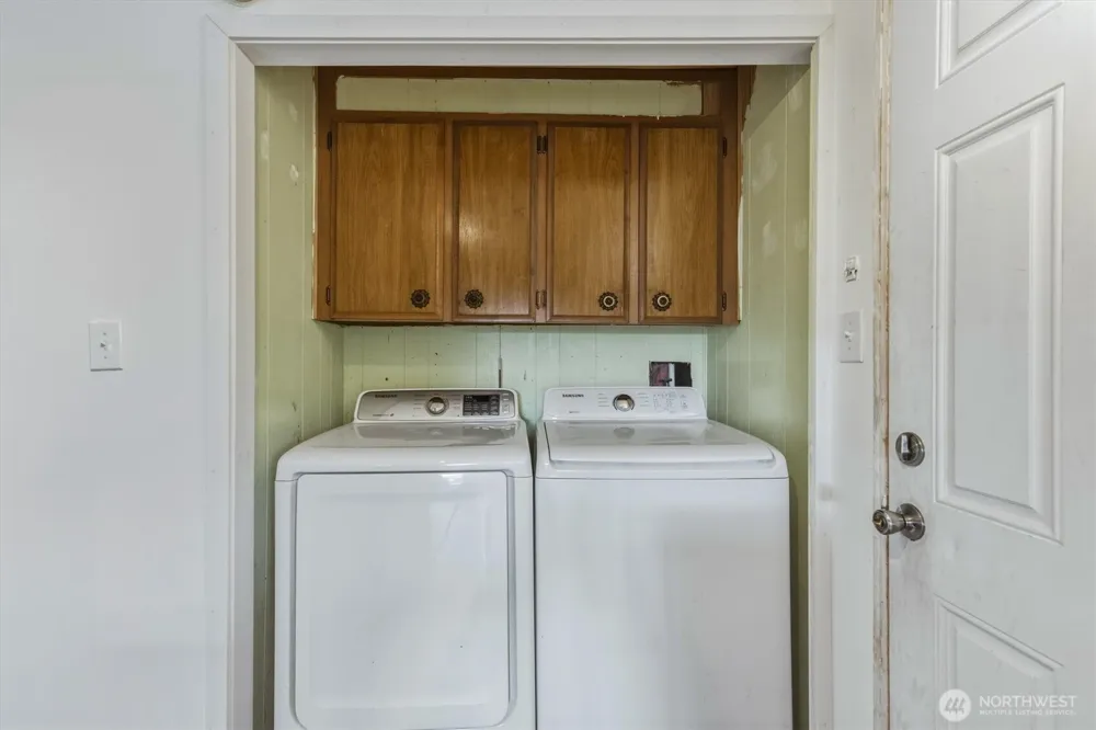4400 Ocean Beach Highway #33 Longview, WA 98632