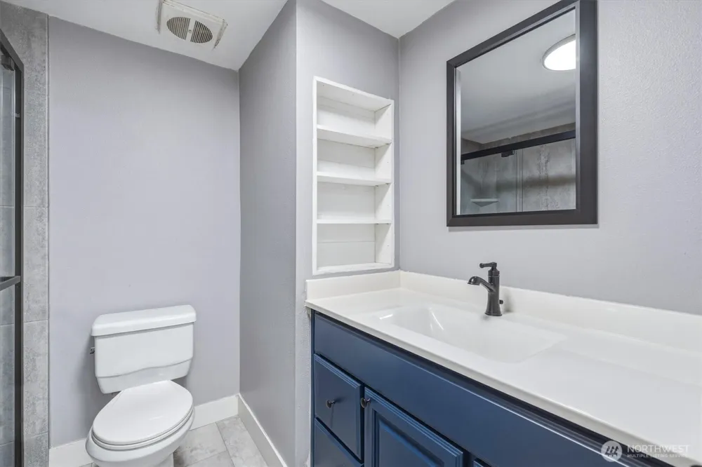 4400 Ocean Beach Highway #33 Longview, WA 98632