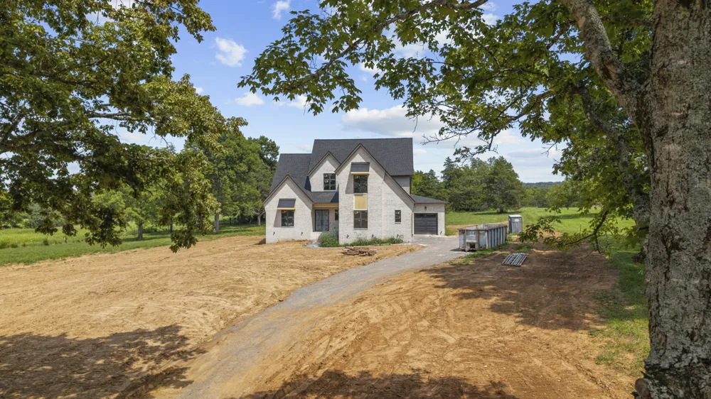 8285 Cainsville Rd Lebanon, TN 37090