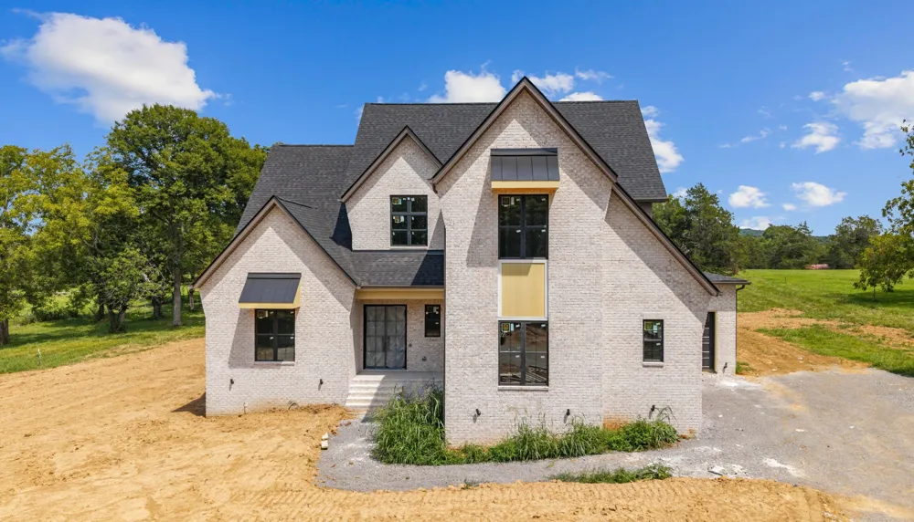 8285 Cainsville Rd Lebanon, TN 37090