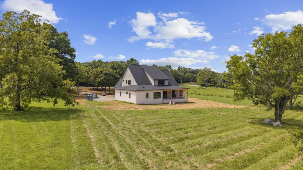 8285 Cainsville Rd Lebanon, TN 37090