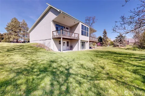 457 Prospect Avenue