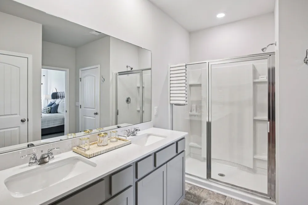 4301 Scarlet Court Columbia, TN 38401